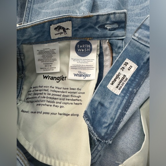 Wrangler Wanderer 622 High Rise Flare ~Wild Thing - Picture 9 of 14